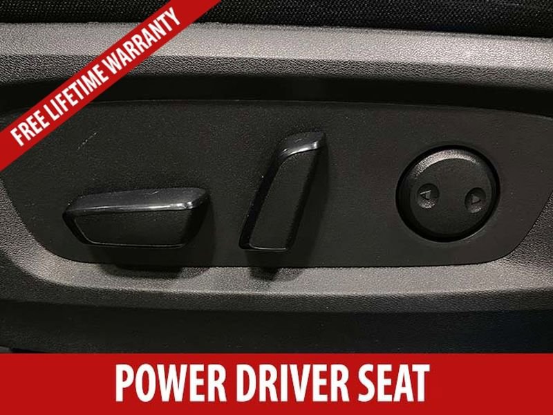 Used 2025 Nissan Pathfinder SV FWD image 8