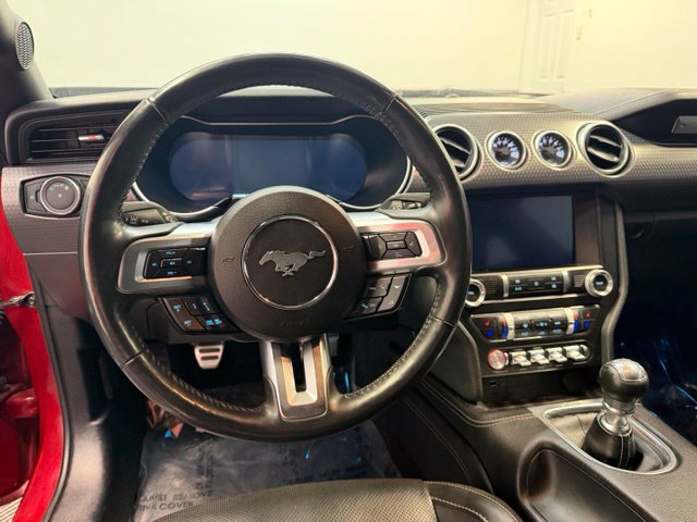 Used 2021 Ford Mustang GT Premium w/ GT Performance Package RWD image 4