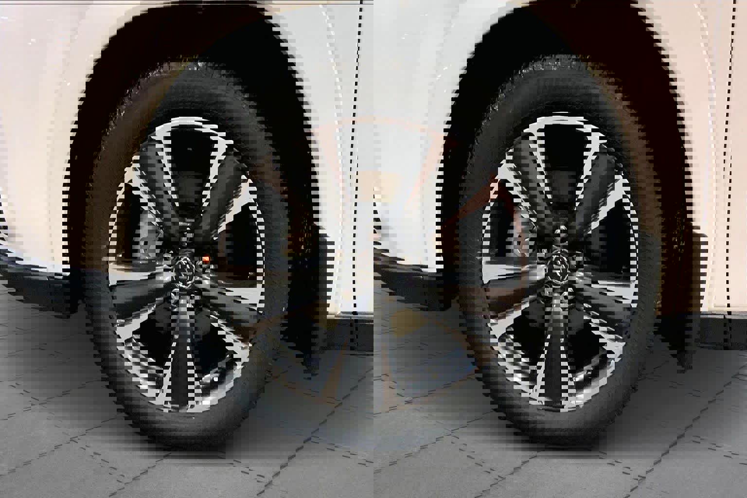 New 2025 Lexus UX 300h Premium image 11