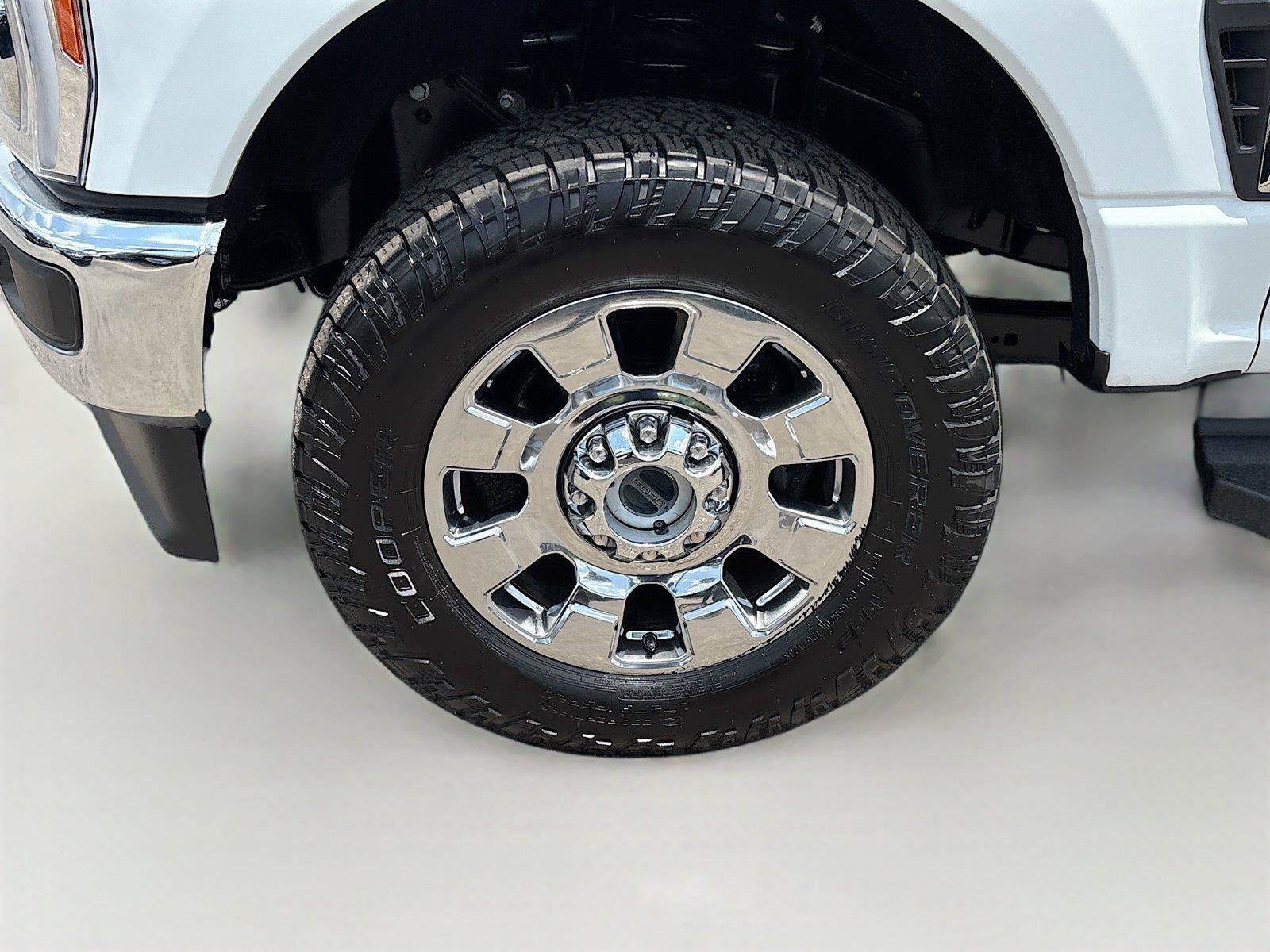 Used 2023 Ford F250 Lariat w/ Chrome Package AWD/4WD image 32