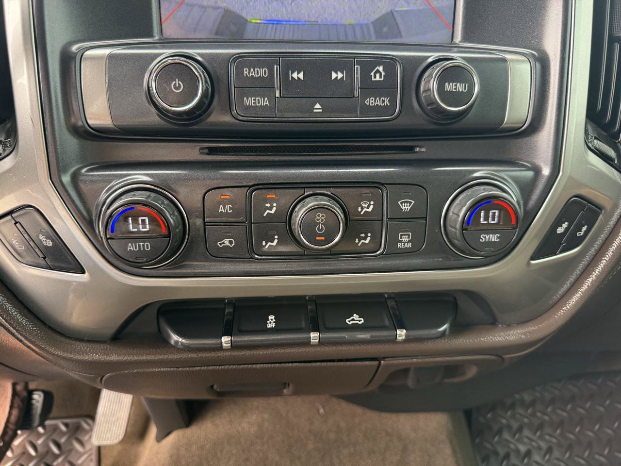 Used 2015 Chevrolet Silverado 1500 LTZ RWD image 21