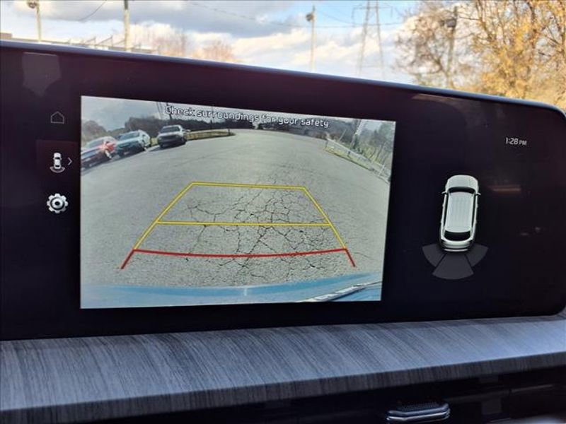 Used 2023 Kia Telluride EX w/ EX Captain's Chair Package image 20