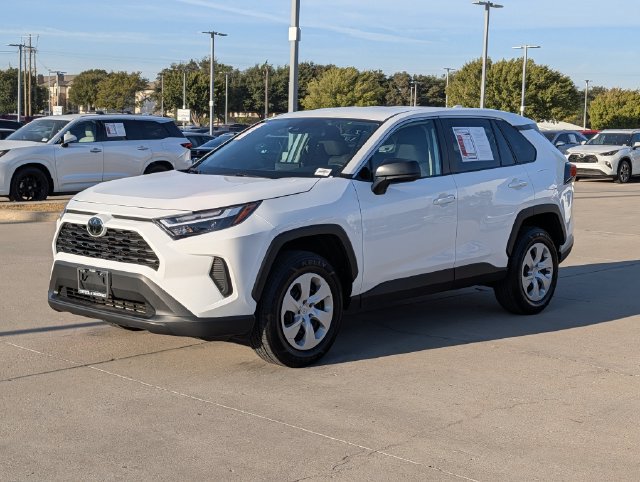Certified 2025 Toyota RAV4 LE AWD/4WD image 10