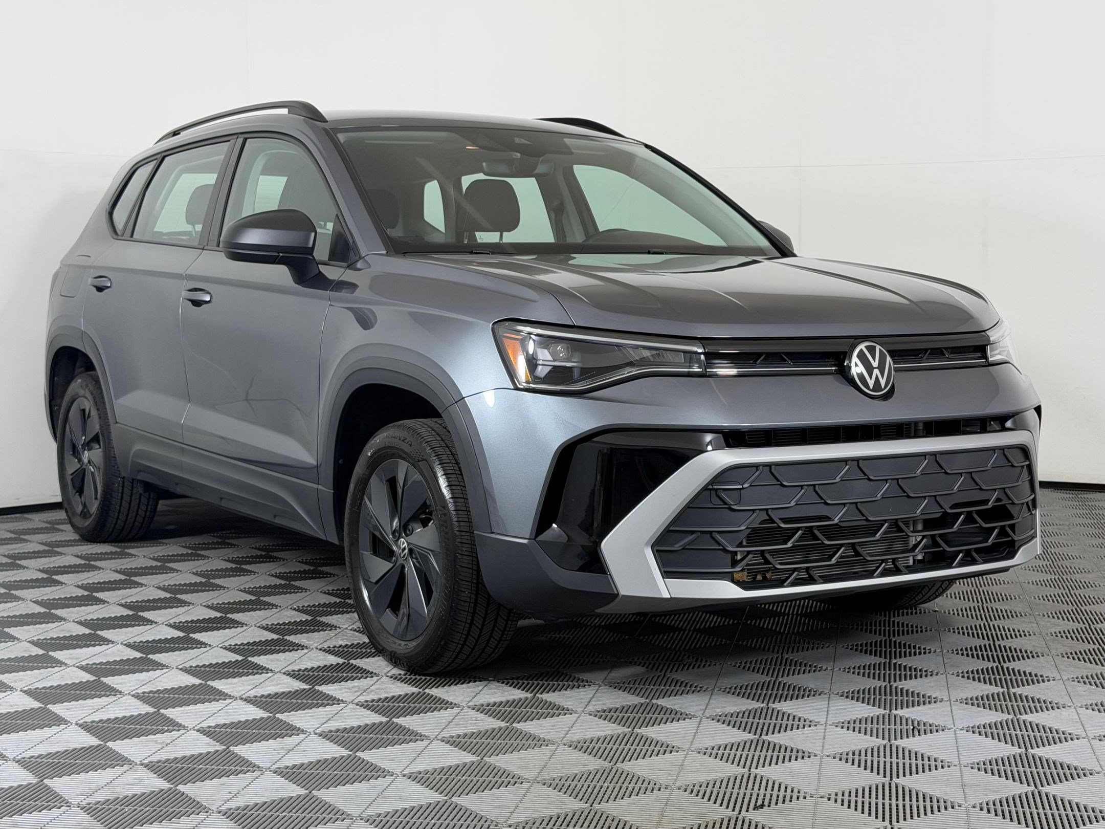 Used 2025 Volkswagen Taos S FWD image 7