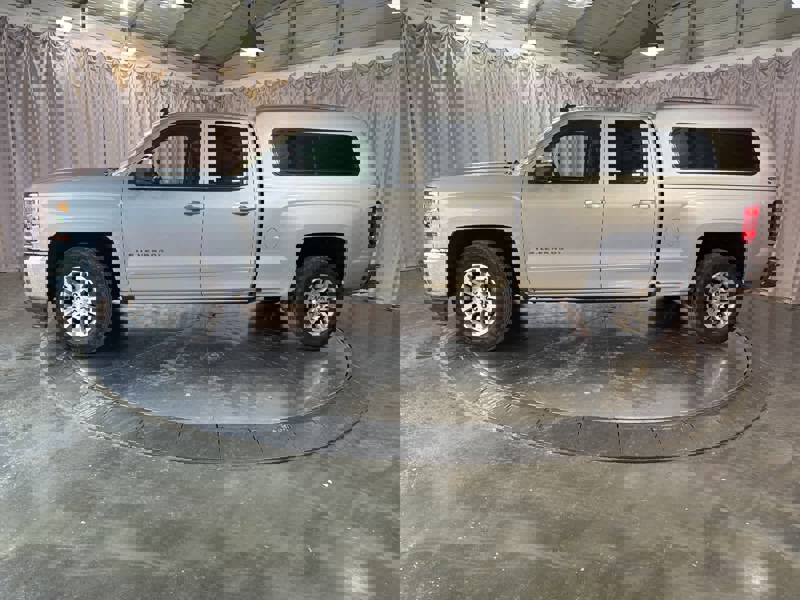 Used 2018 Chevrolet Silverado 1500 LT w/ All Star Edition image 6