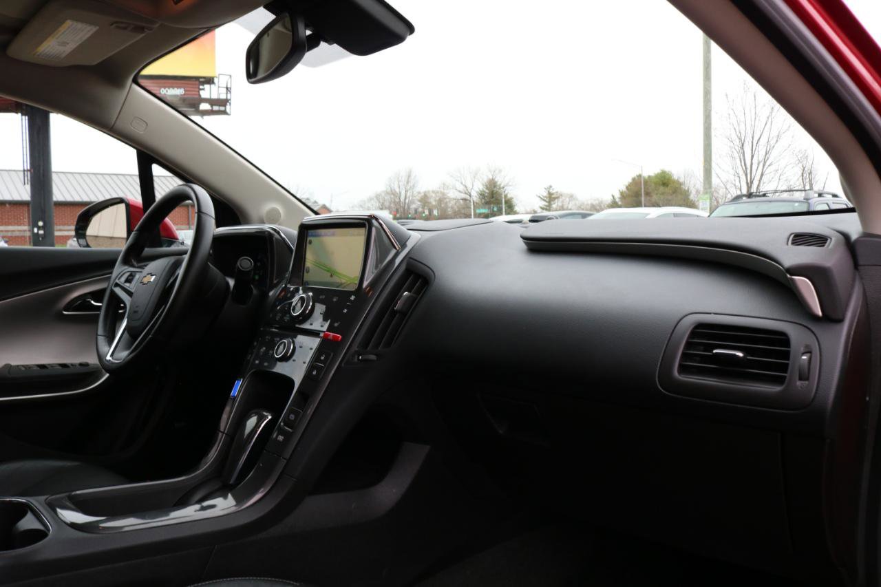 Used 2012 Chevrolet Volt Premium w/ Premium Trim Package image 47