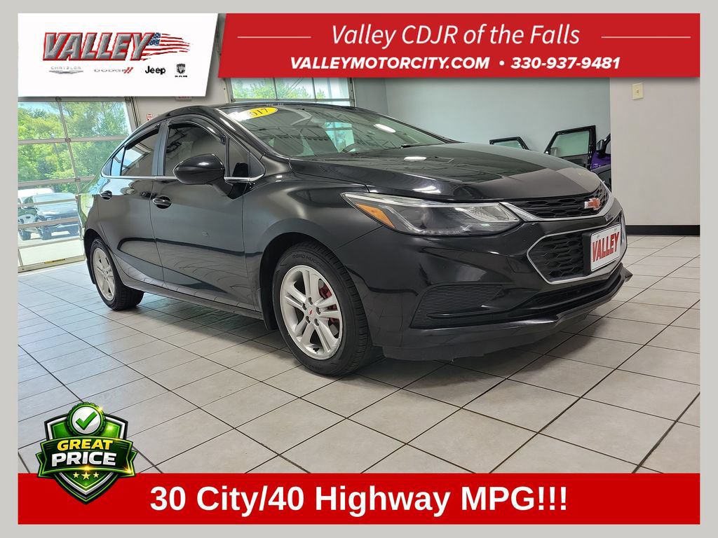 Used 2017 Chevrolet Cruze LT