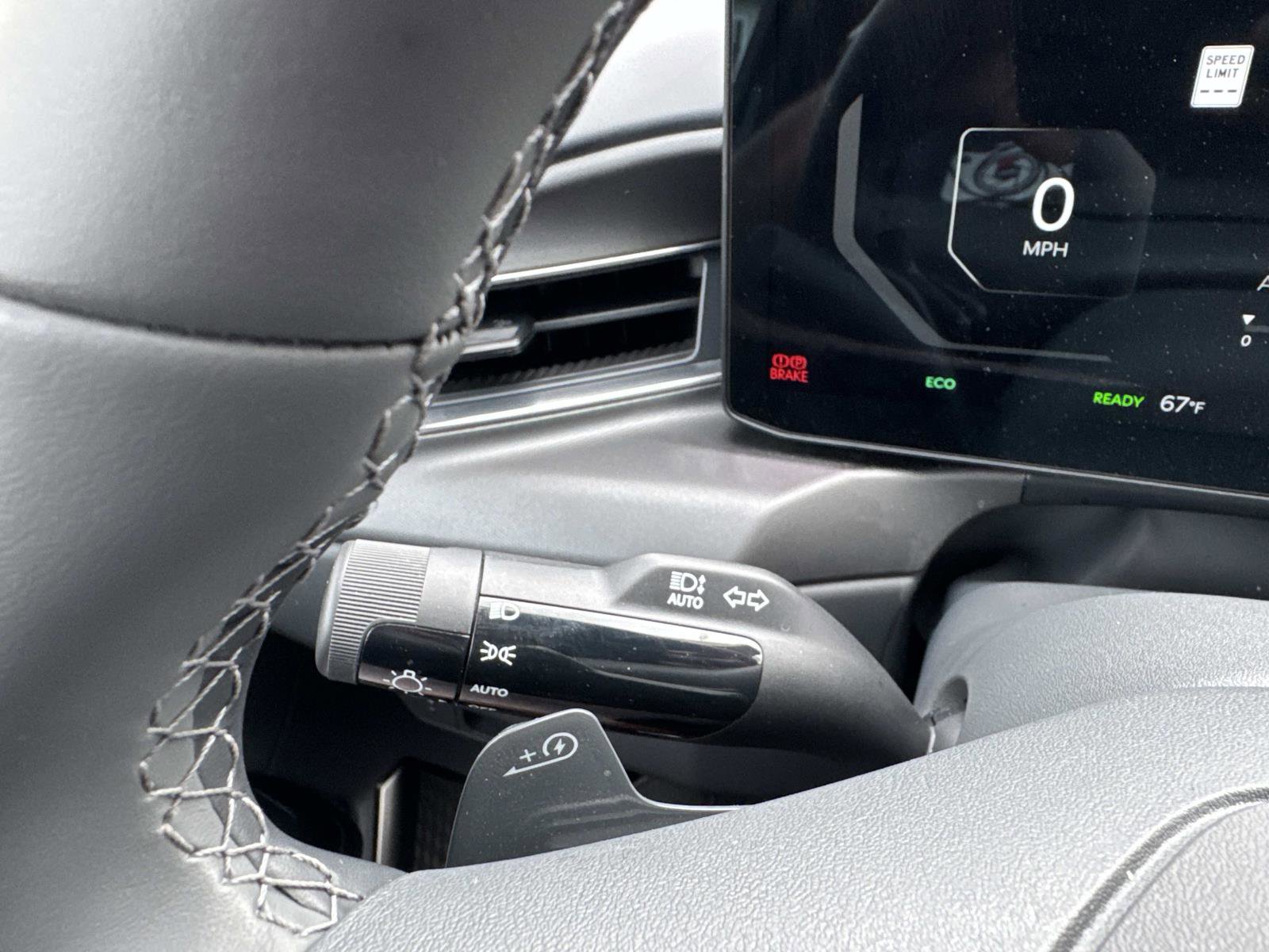 Used 2026 Kia EV9 Land w/ Nightfall Edition Package AWD/4WD image 23