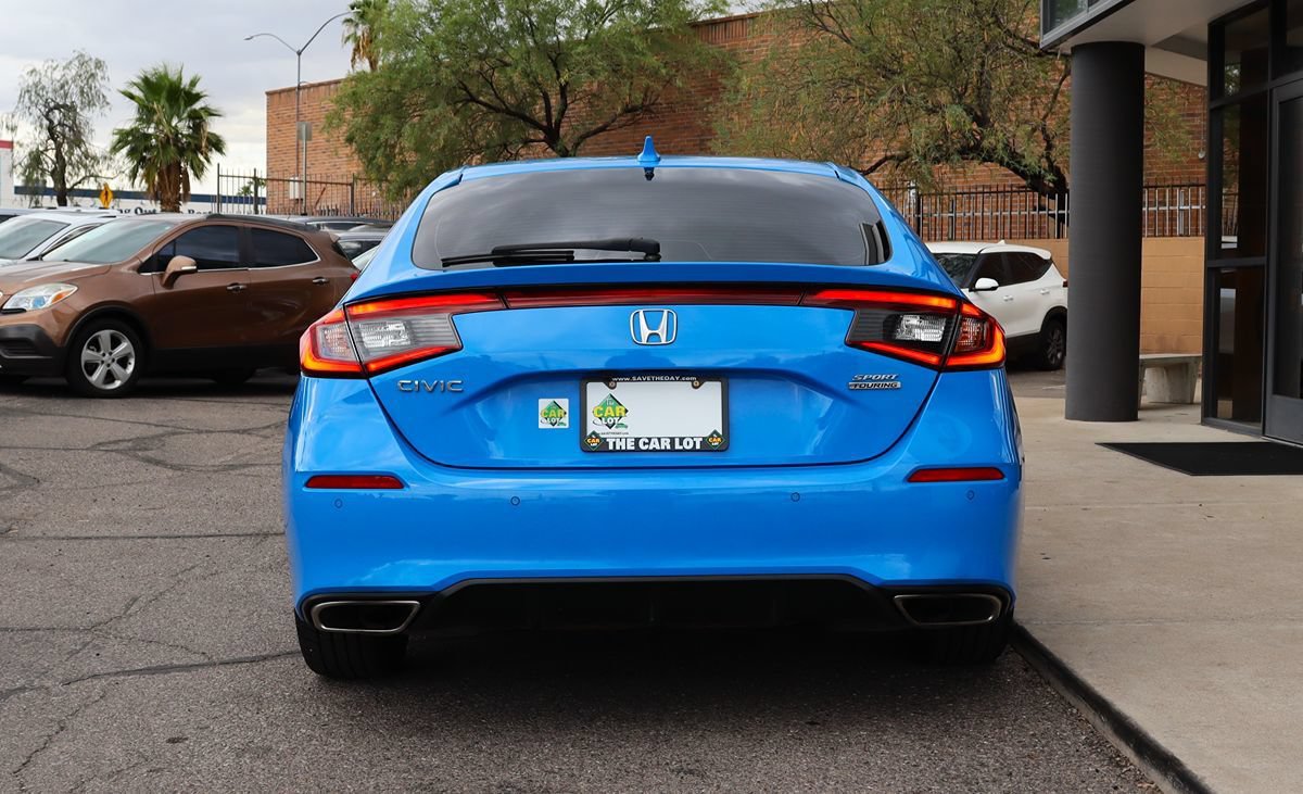 Used 2022 Honda Civic Sport Touring image 11