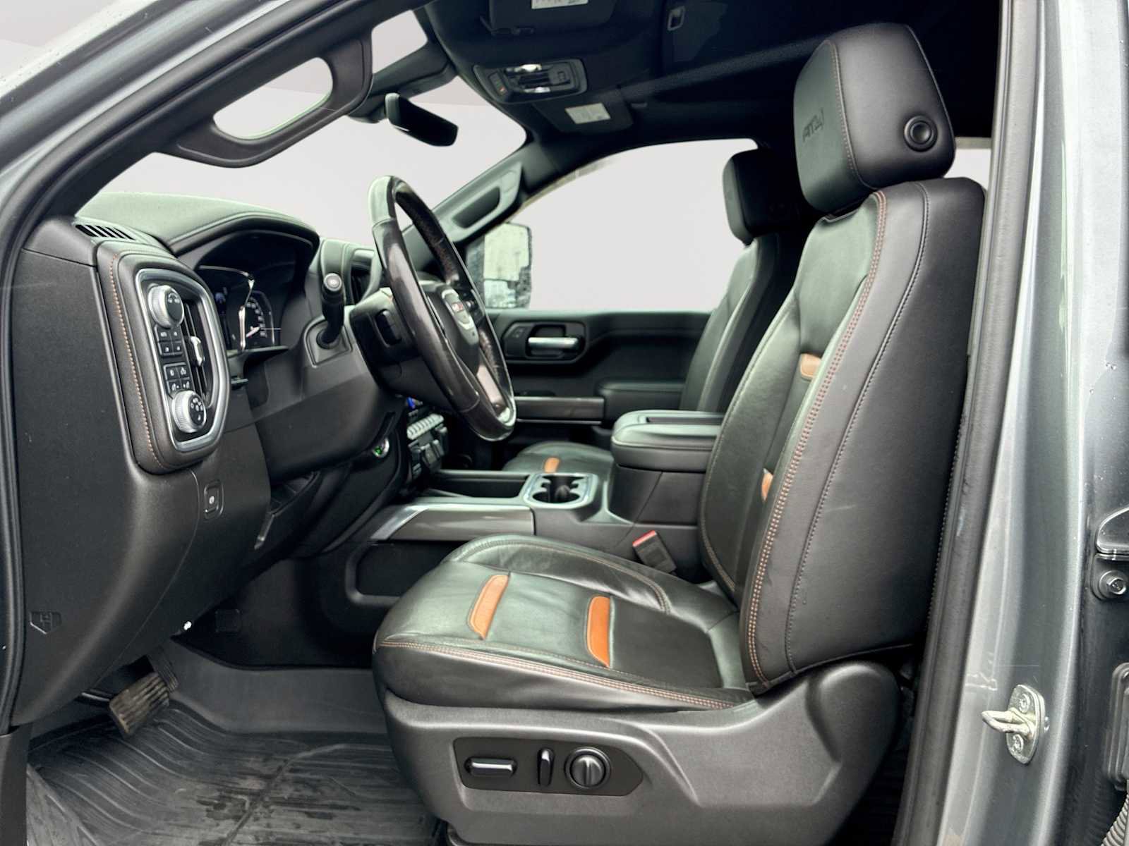 Certified 2020 GMC Sierra 1500 AT4 w/ AT4 Premium Package image 20