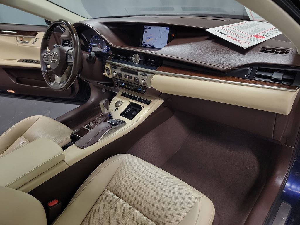 Used 2016 Lexus ES 350 image 25