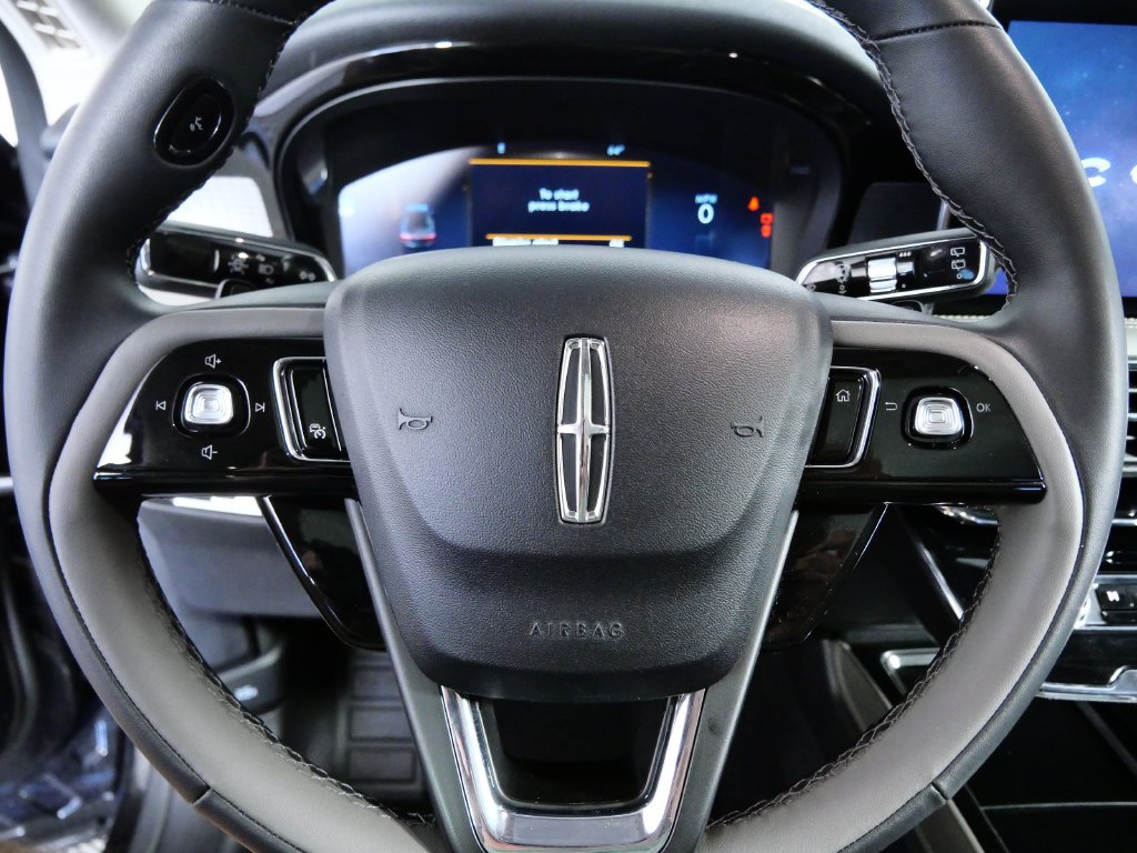Certified 2023 Lincoln Corsair AWD w/ Equipment Group 101A image 20