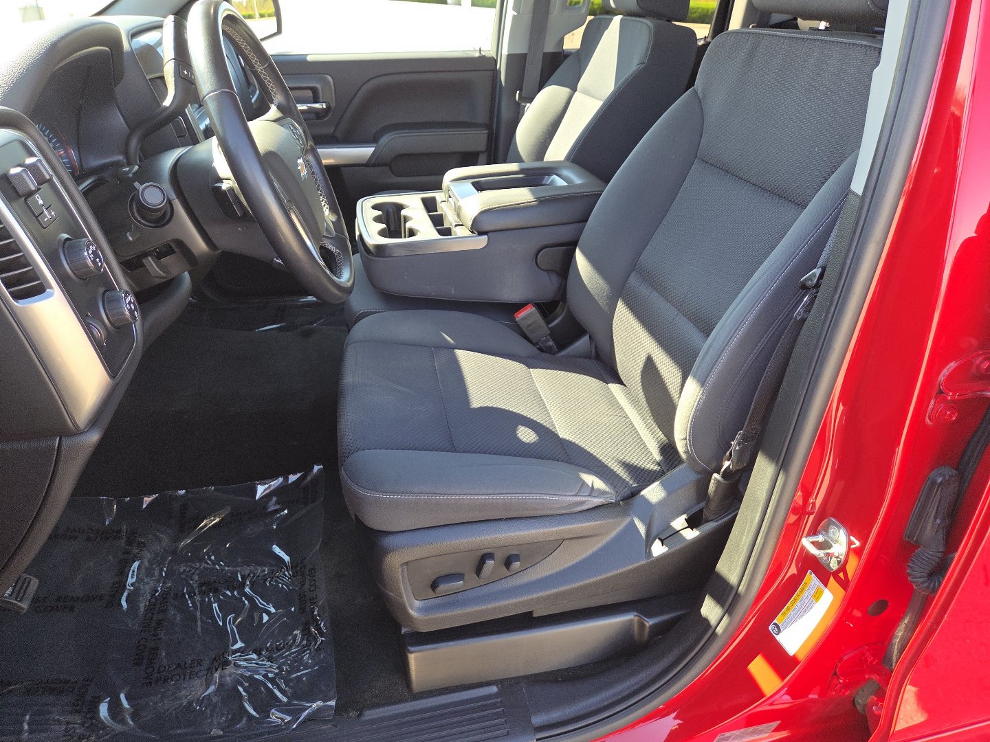 Used 2018 Chevrolet Silverado 1500 LT w/ All Star Edition AWD/4WD image 24