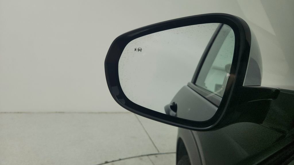 Certified 2025 Chevrolet TrailBlazer ACTIV w/ Convenience Package FWD image 16