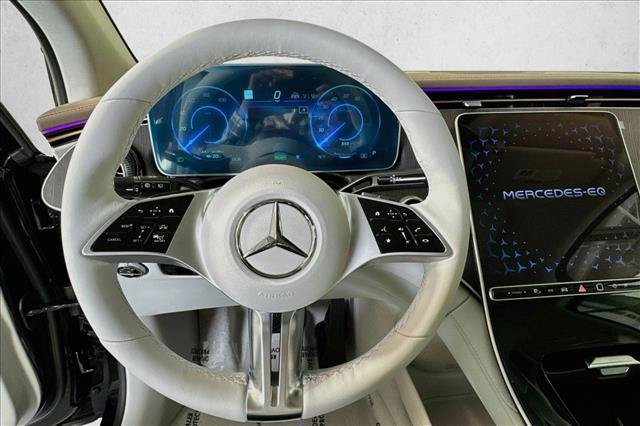 New 2027 Mercedes-Benz EQE 320 4MATIC SUV image 11