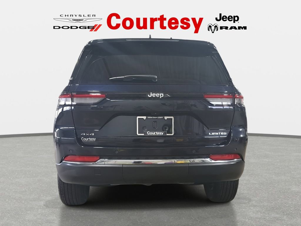 Certified 2024 Jeep Grand Cherokee Limited image 6