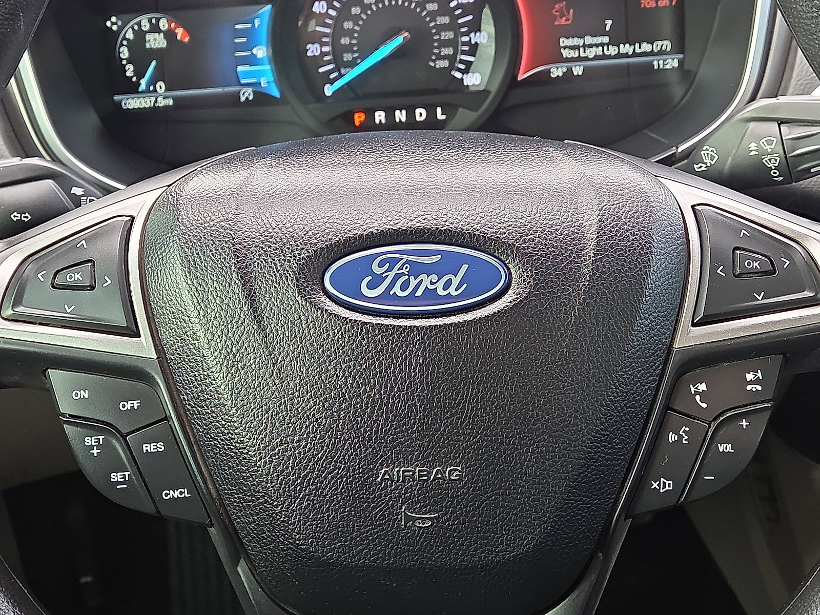 Used 2020 Ford Fusion SE image 16
