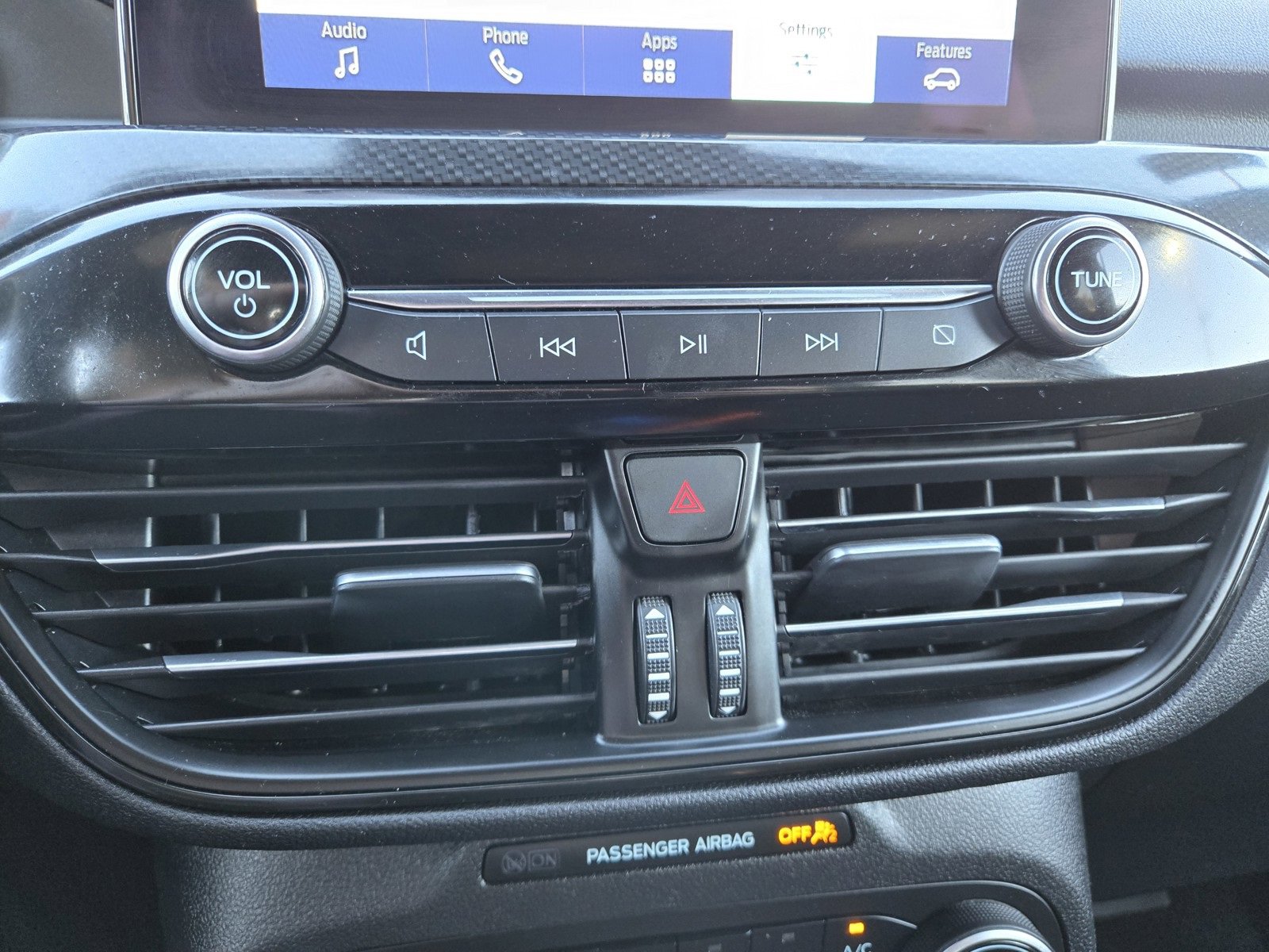 Used 2024 Ford Escape ST-Line image 16