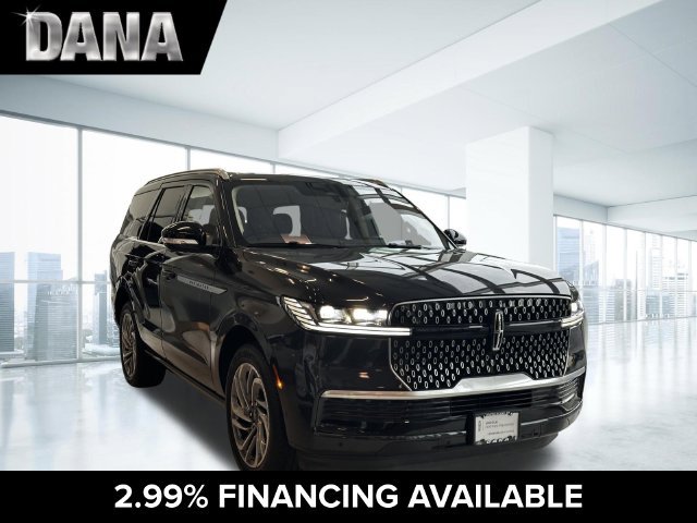 Certified 2025 Lincoln Navigator Reserve AWD/4WD image 1