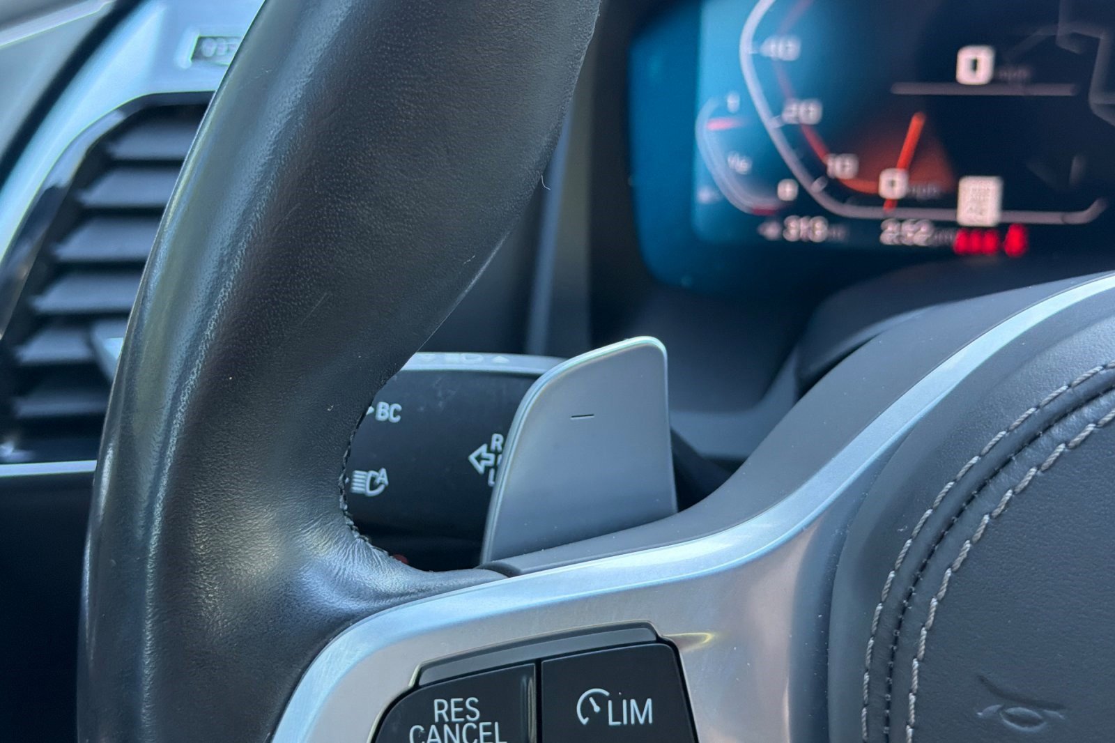 Certified 2022 BMW M850i Gran Coupe xDrive image 32