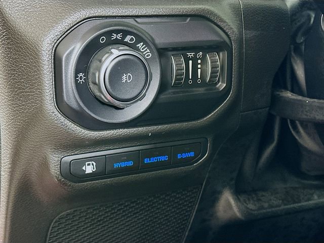 Used 2022 Jeep Wrangler Unlimited Sahara 4xe w/ Cold Weather Group image 11