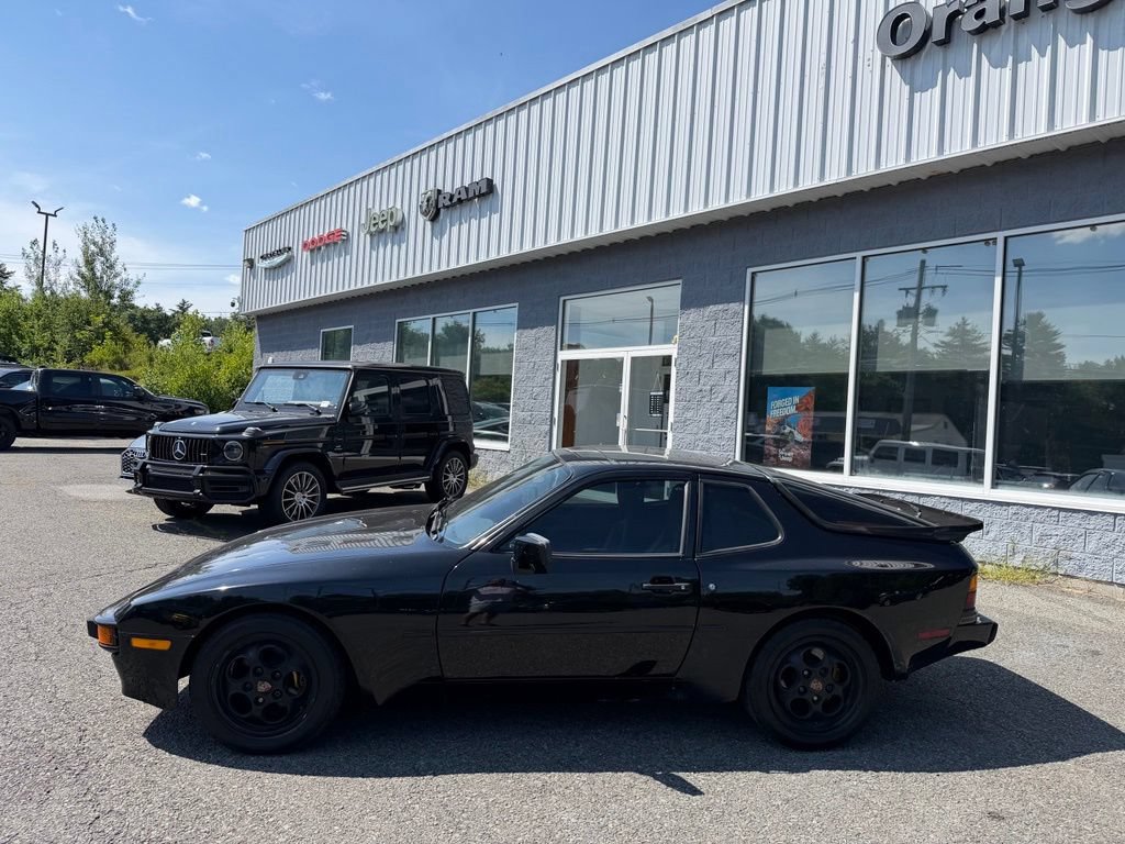 Used 1987 Porsche 944 S RWD image 3