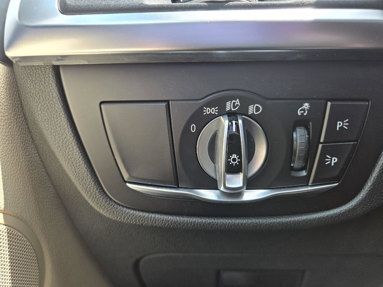 Used 2023 BMW X3 sDrive30i w/ Premium Package image 35