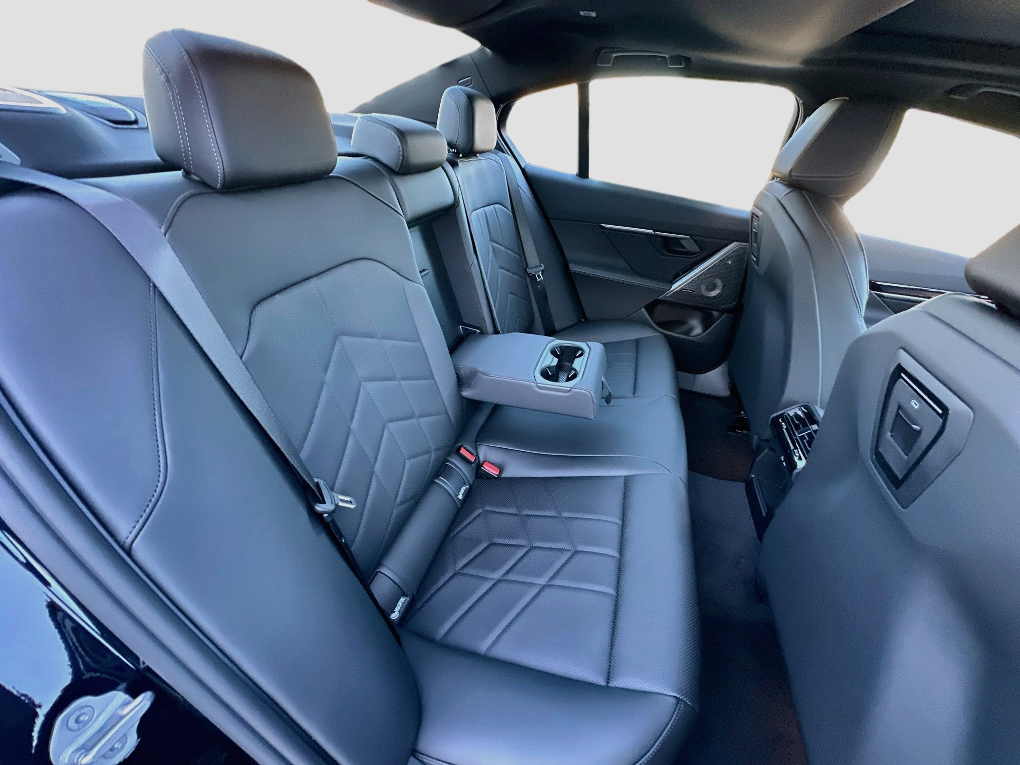 New 2027 BMW 540i xDrive w/ M Sport Package AWD/4WD image 21