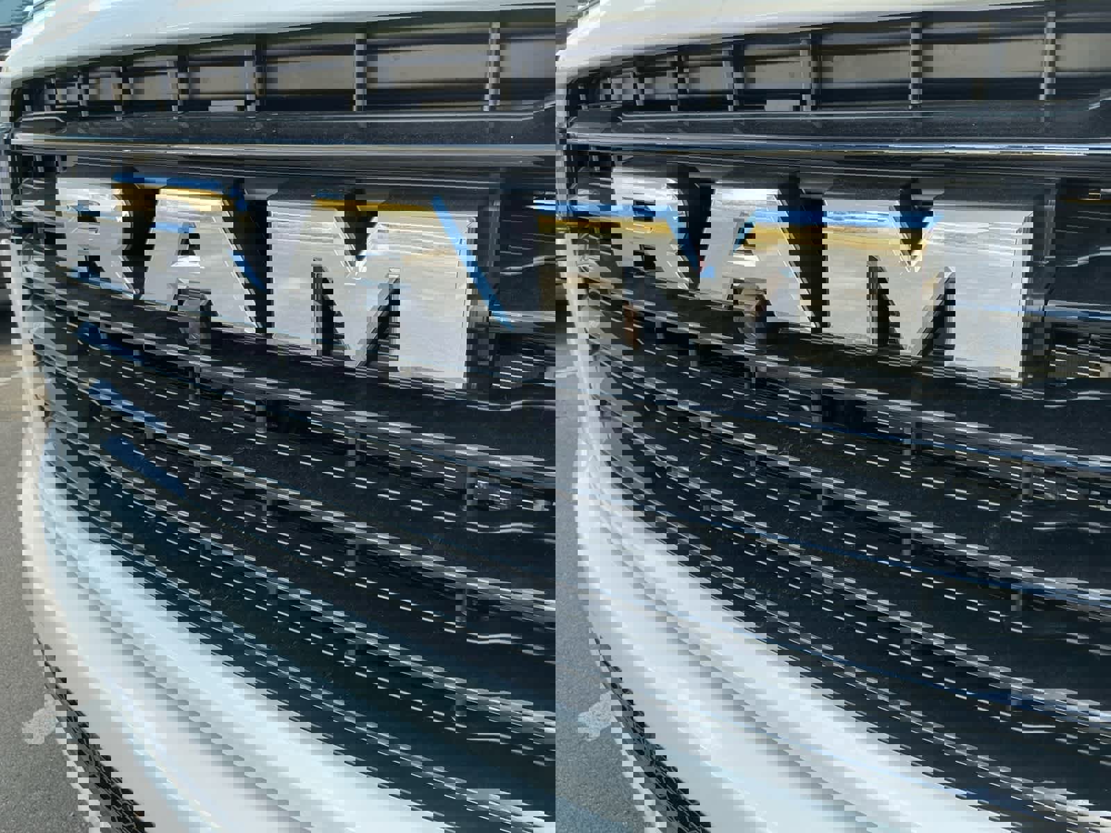 New 2026 RAM 1500 Laramie w/ Sport Appearance Package image 17