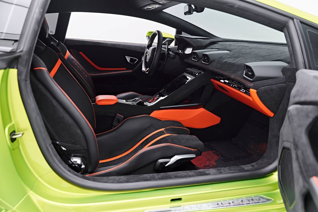 Used 2023 Lamborghini Huracan Tecnica RWD image 41
