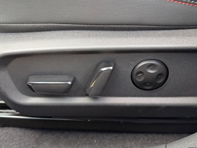 New 2026 Nissan Sentra SR w/ SR Premium Package FWD image 19