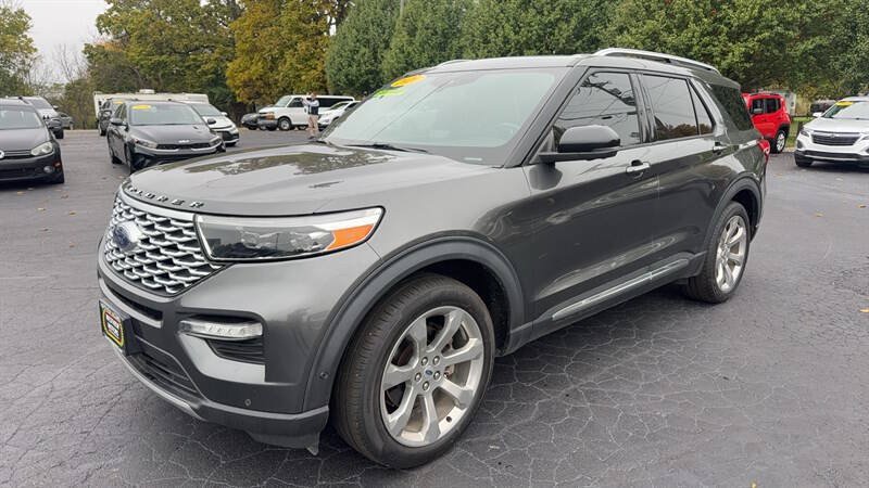 Used 2020 Ford Explorer Platinum w/ Premium Technology Package AWD/4WD image 4