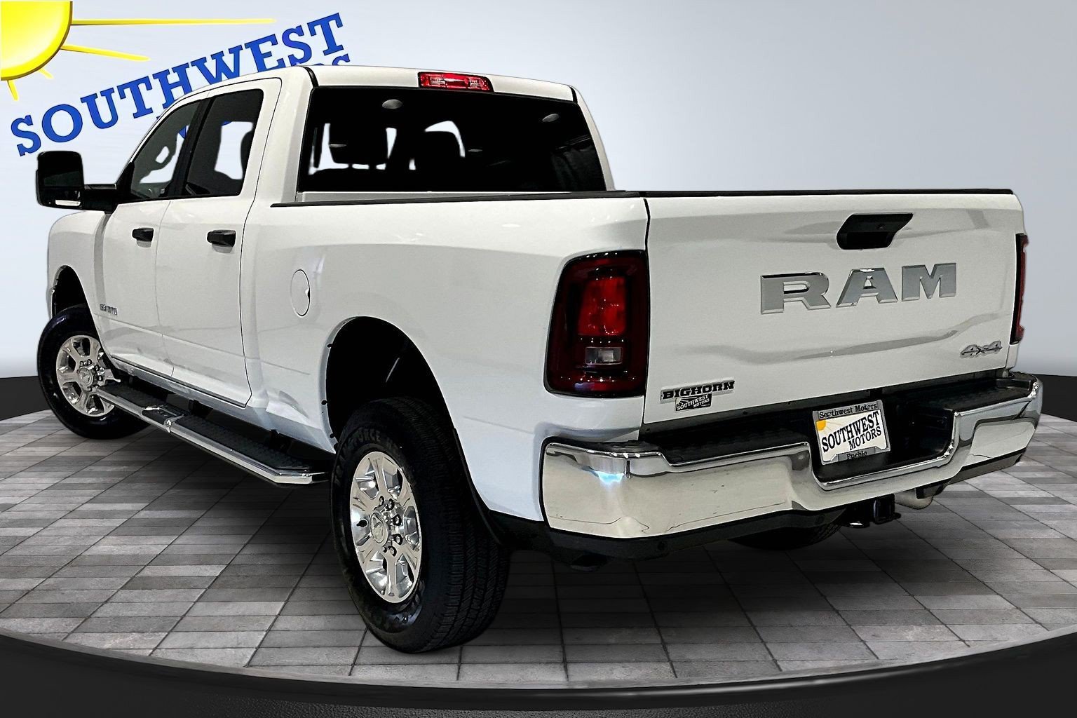 Used 2026 RAM 2500 Big Horn AWD/4WD image 5