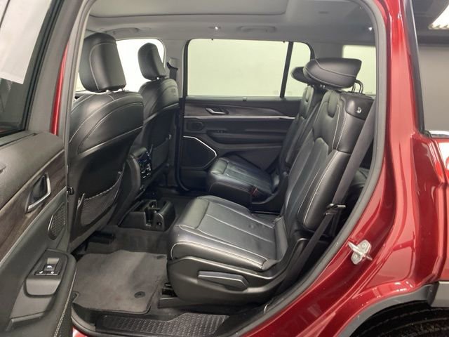 Used 2022 Jeep Grand Cherokee L Limited w/ Luxury Tech Group II image 22