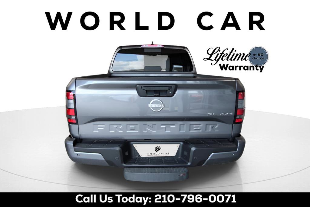 Used 2025 Nissan Frontier SL AWD/4WD image 6