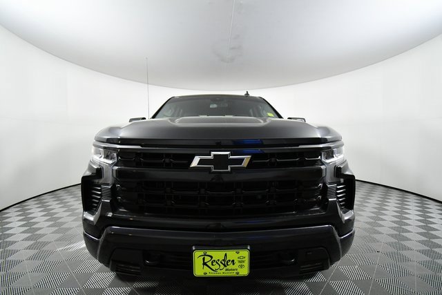 Used 2024 Chevrolet Silverado 1500 RST w/ Convenience Package II image 7