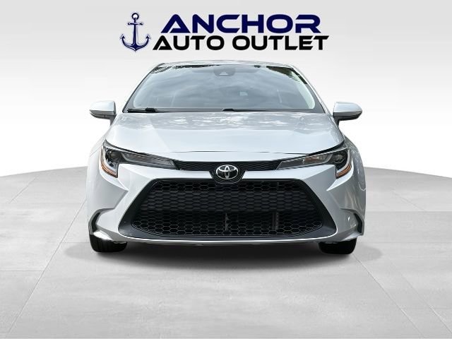 Used 2021 Toyota Corolla LE FWD image 2