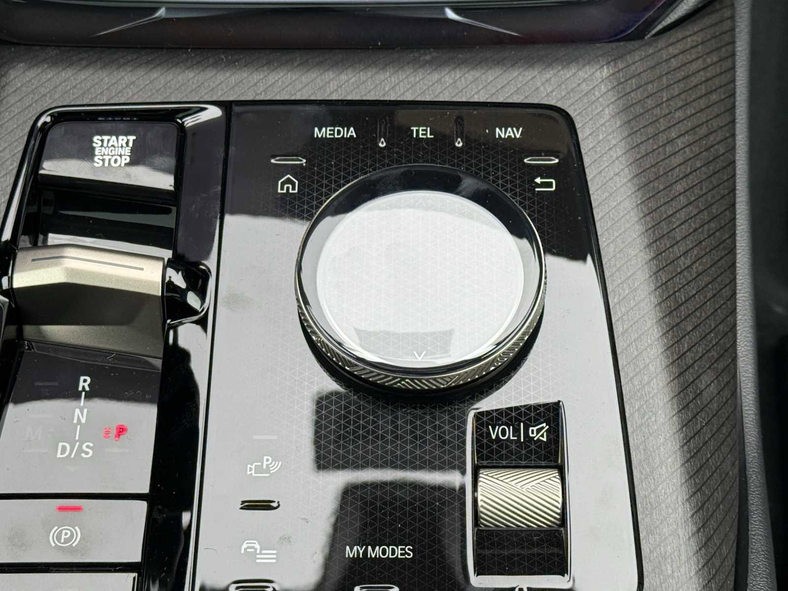 New 2025 BMW X3 xDrive30i w/ Premium Package image 19