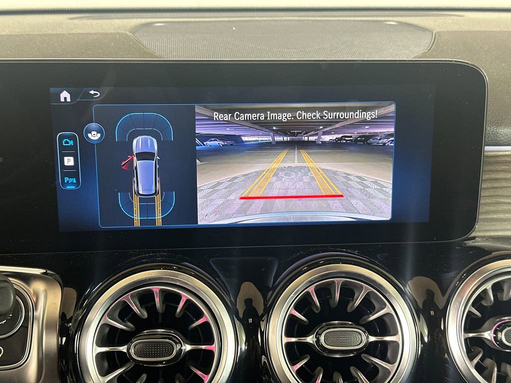 Certified 2025 Mercedes-Benz GLB 250 image 31