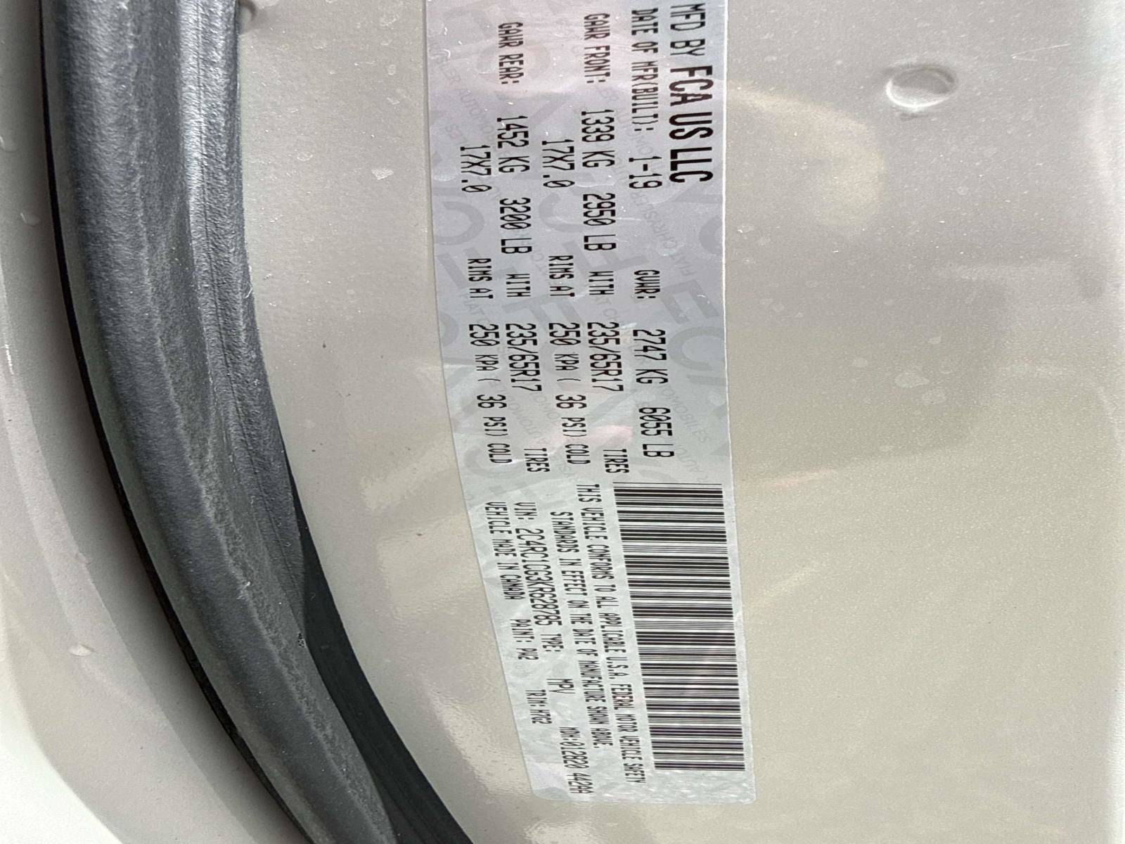 Used 2019 Chrysler Pacifica LX image 33