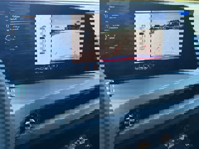 New 2026 Cadillac Vistiq Luxury image 17