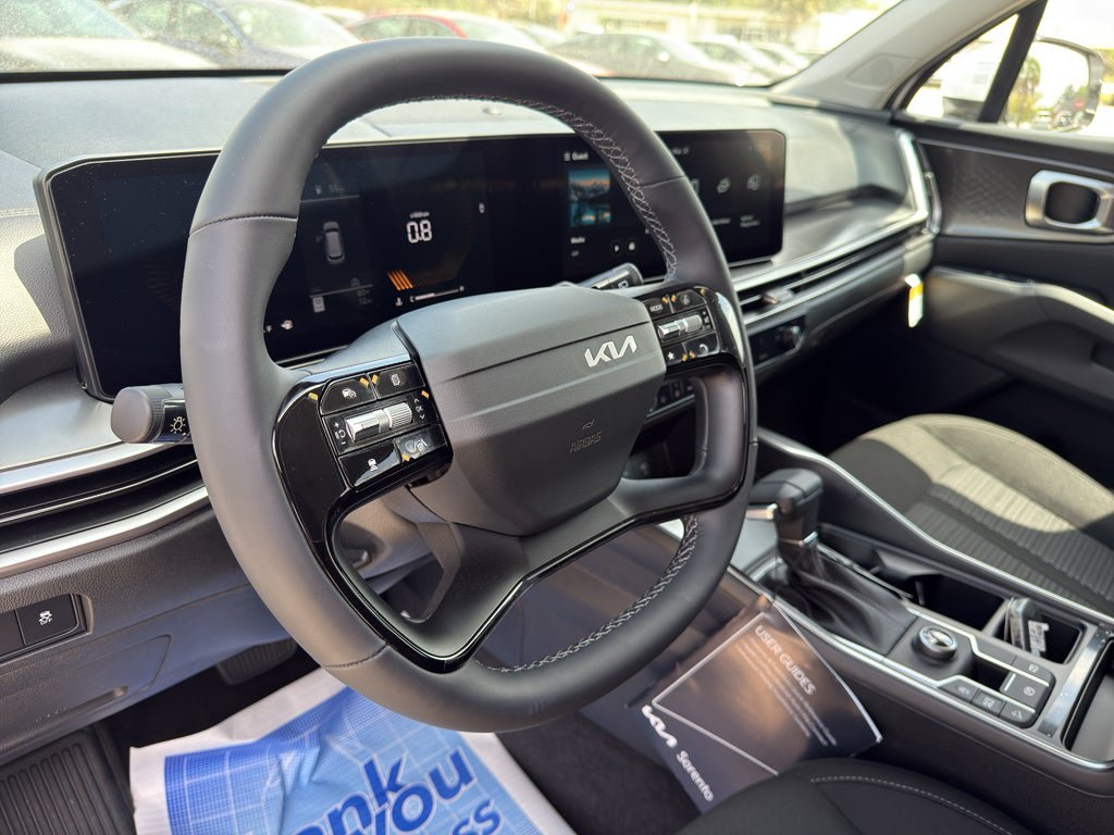 New 2026 Kia Sorento LX FWD image 25