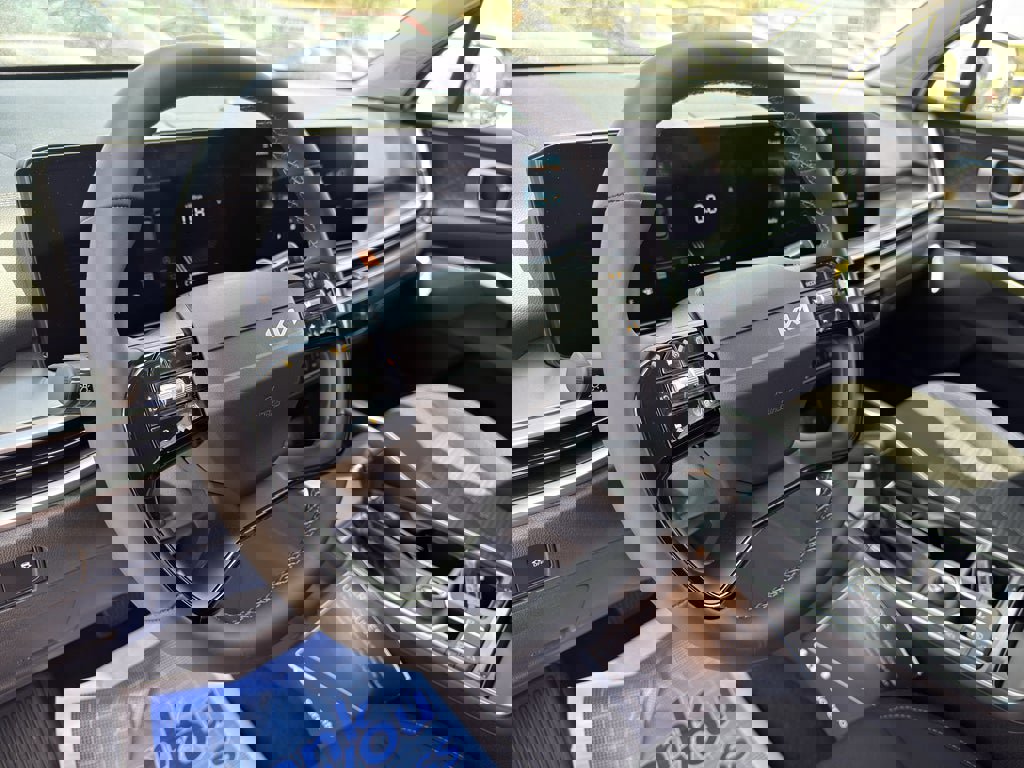 New 2026 Kia Sorento LX image 25