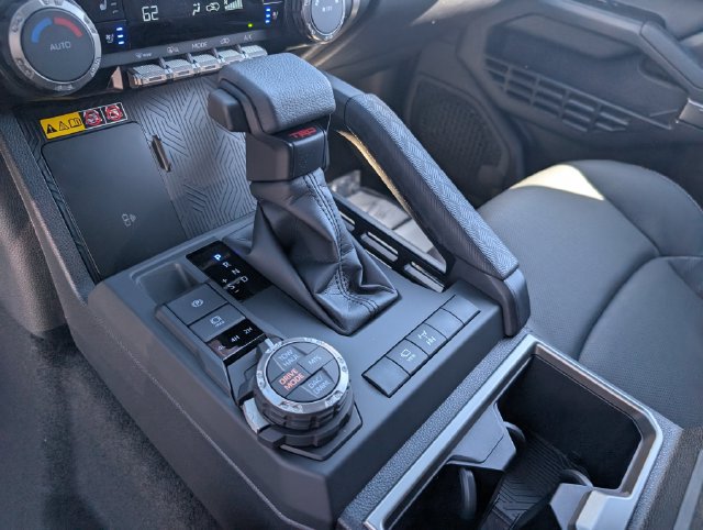 New 2026 Toyota 4Runner TRD Off-Road Premium AWD/4WD image 21