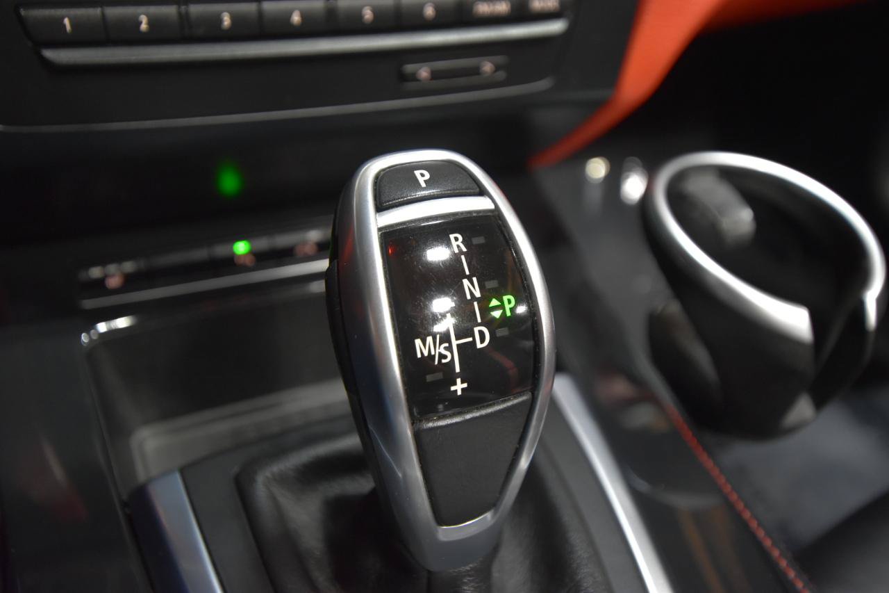 Used 2015 BMW Z4 sDrive35is RWD image 37
