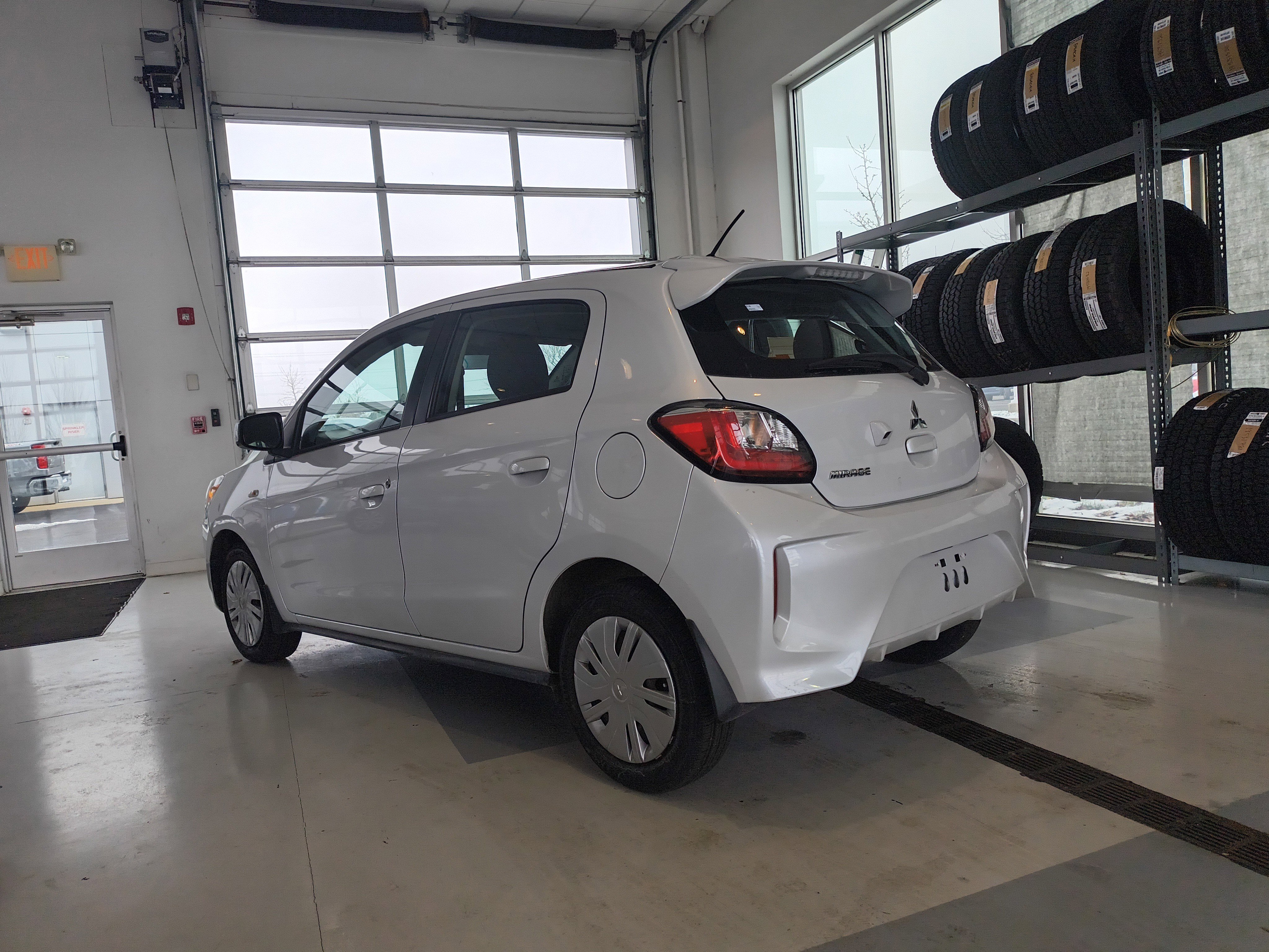 Used 2024 Mitsubishi Mirage ES image 3