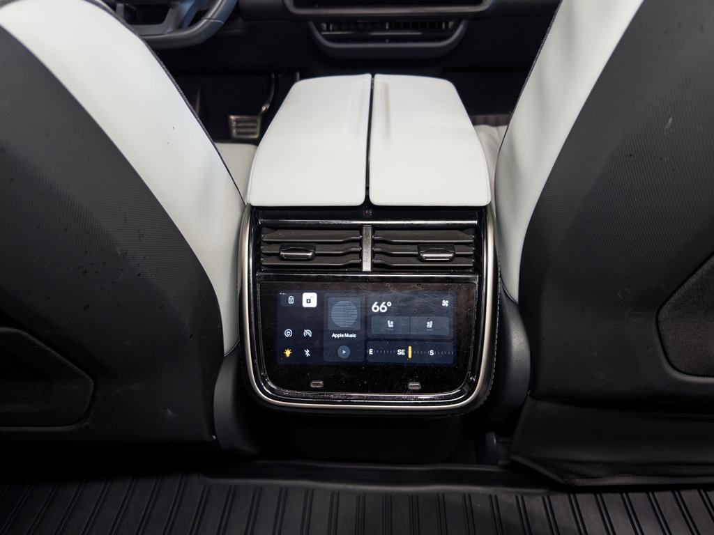 Used 2022 Rivian R1T Adventure AWD/4WD image 20