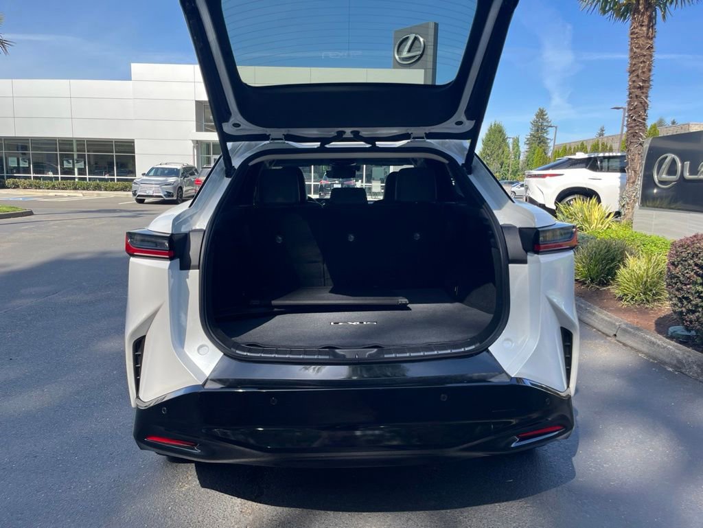 Certified 2023 Lexus RZ 450e Premium w/ Technology Package AWD/4WD image 16