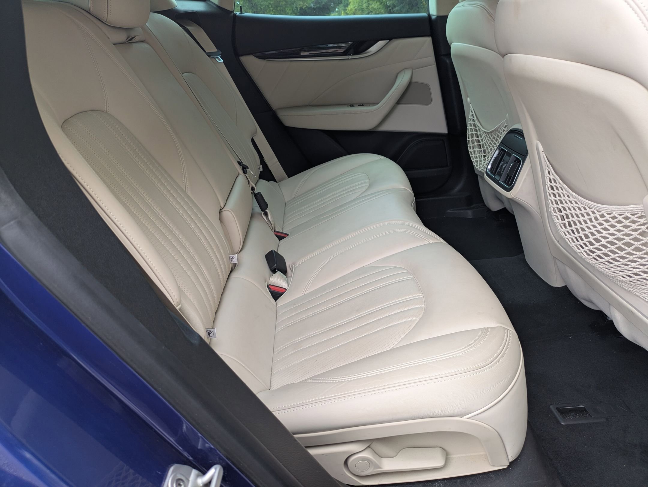 Certified 2022 Maserati Levante Modena image 27