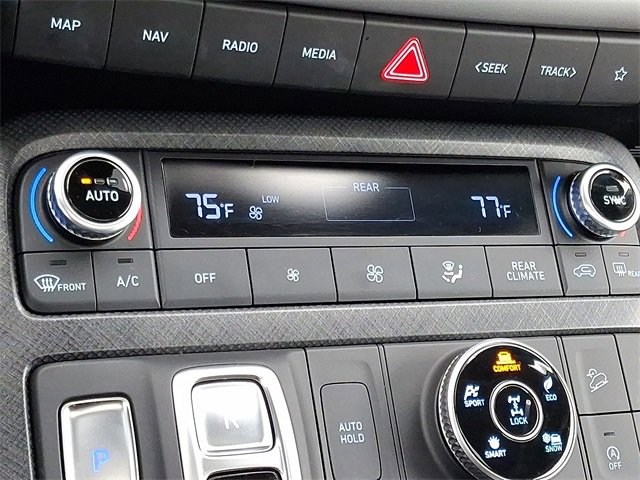 Certified 2025 Hyundai Palisade Limited image 17